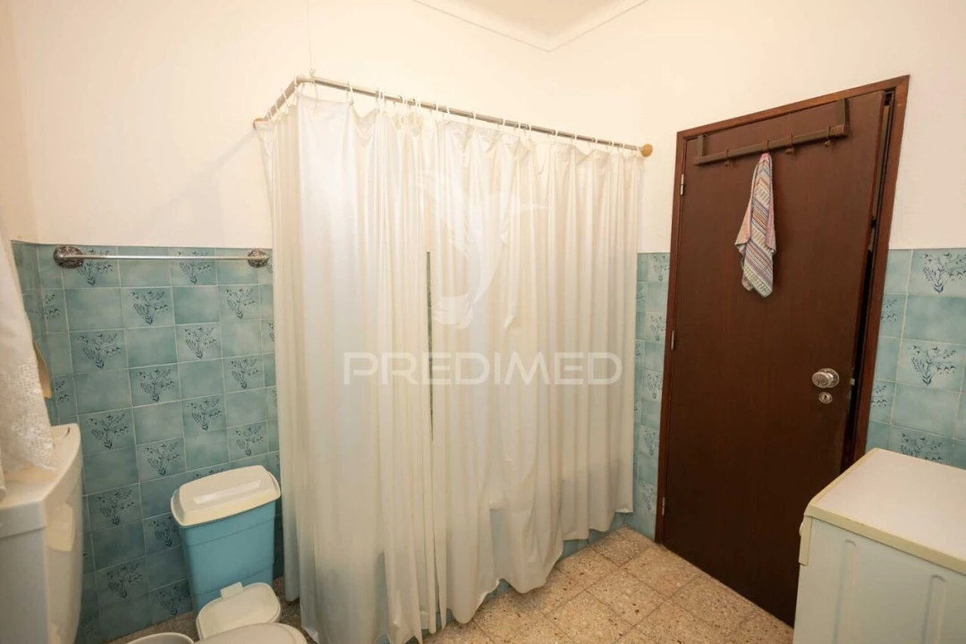 Moradia T3 para Venda em Capelins (Santo Antonio) Foto 14