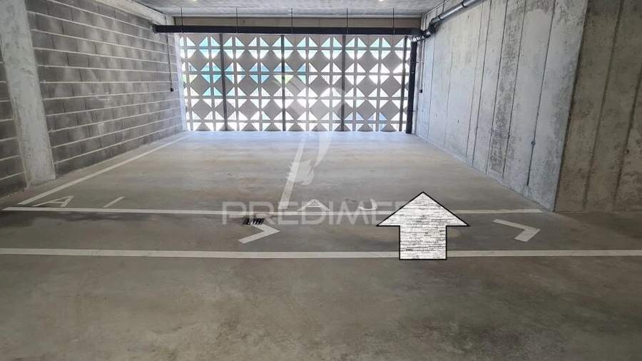 Garagem para Venda em Canidelo