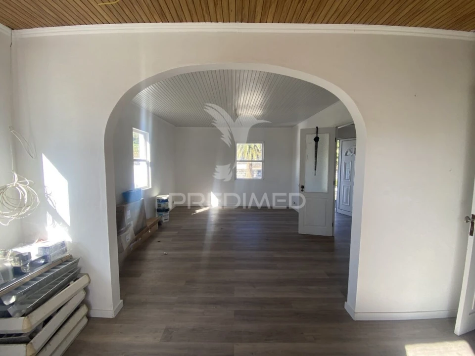 Moradia T3 para Venda em Topo (Nossa Senhora do Rosario) Foto 24