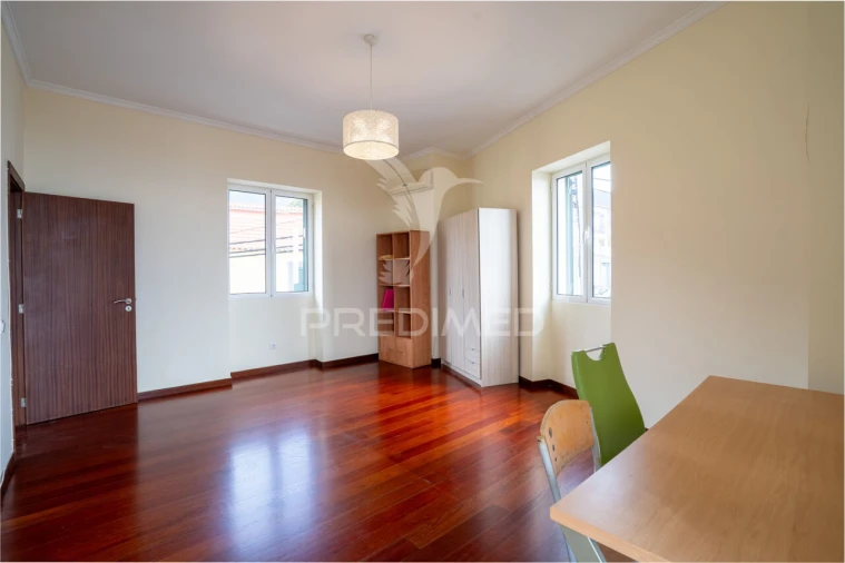 Moradia T3 para Venda em Santo Antonio Foto 15