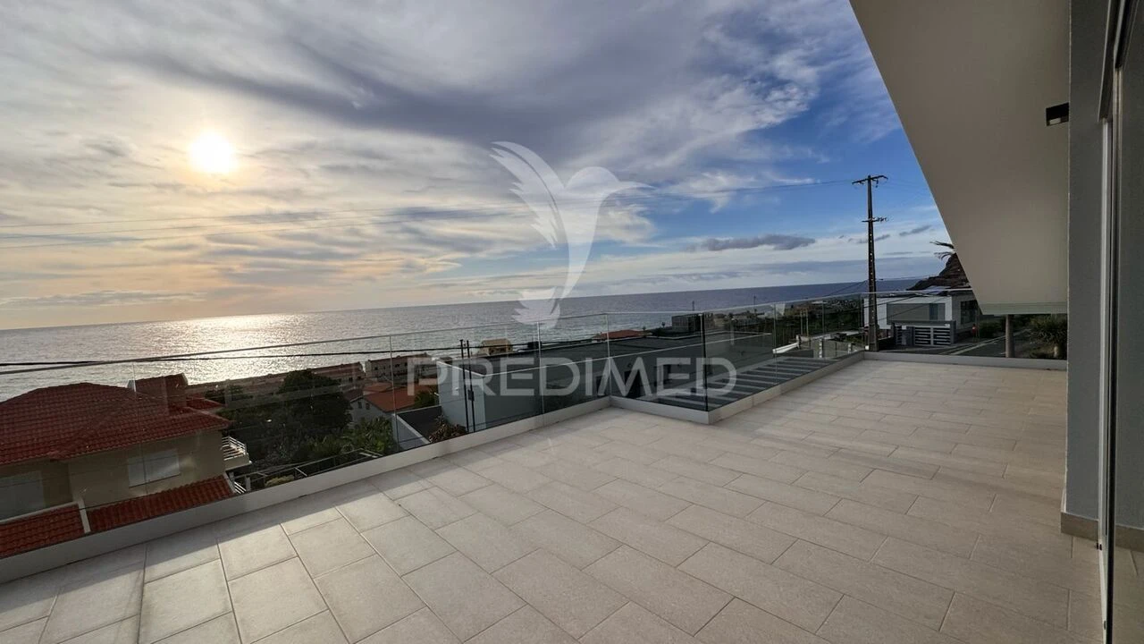 Moradia T4 para Venda em Paul do Mar Foto 29