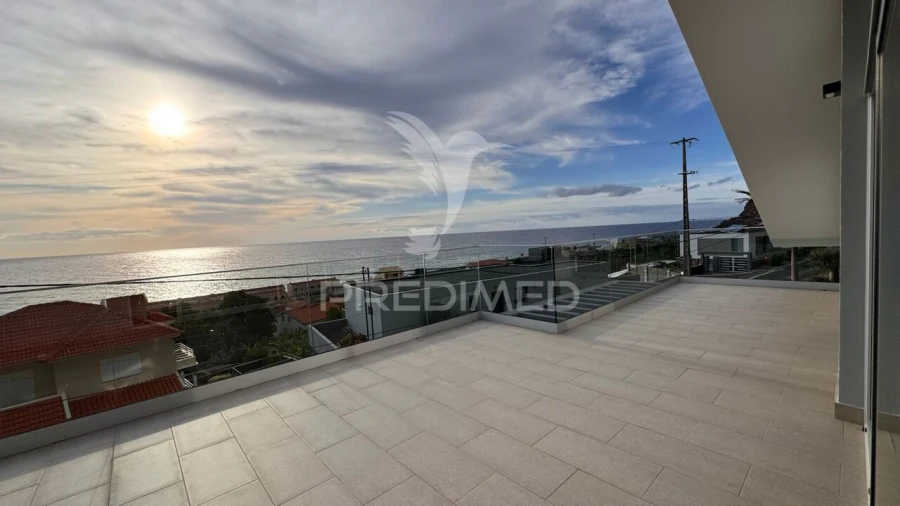 Moradia T4 para Venda em Paul do Mar Foto 29