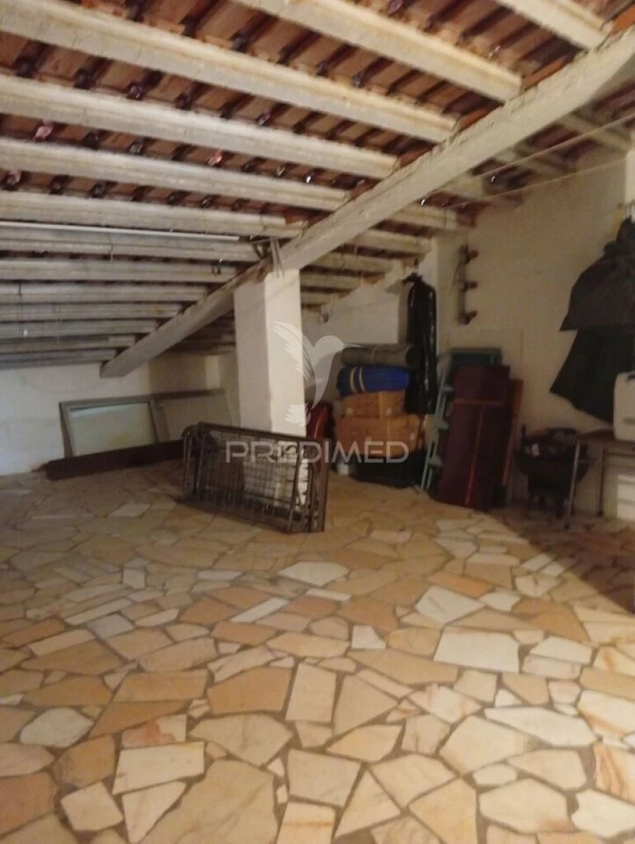 Moradia T0 para Venda em Nossa Senhora da Conceição e São Bartolomeu Foto 13