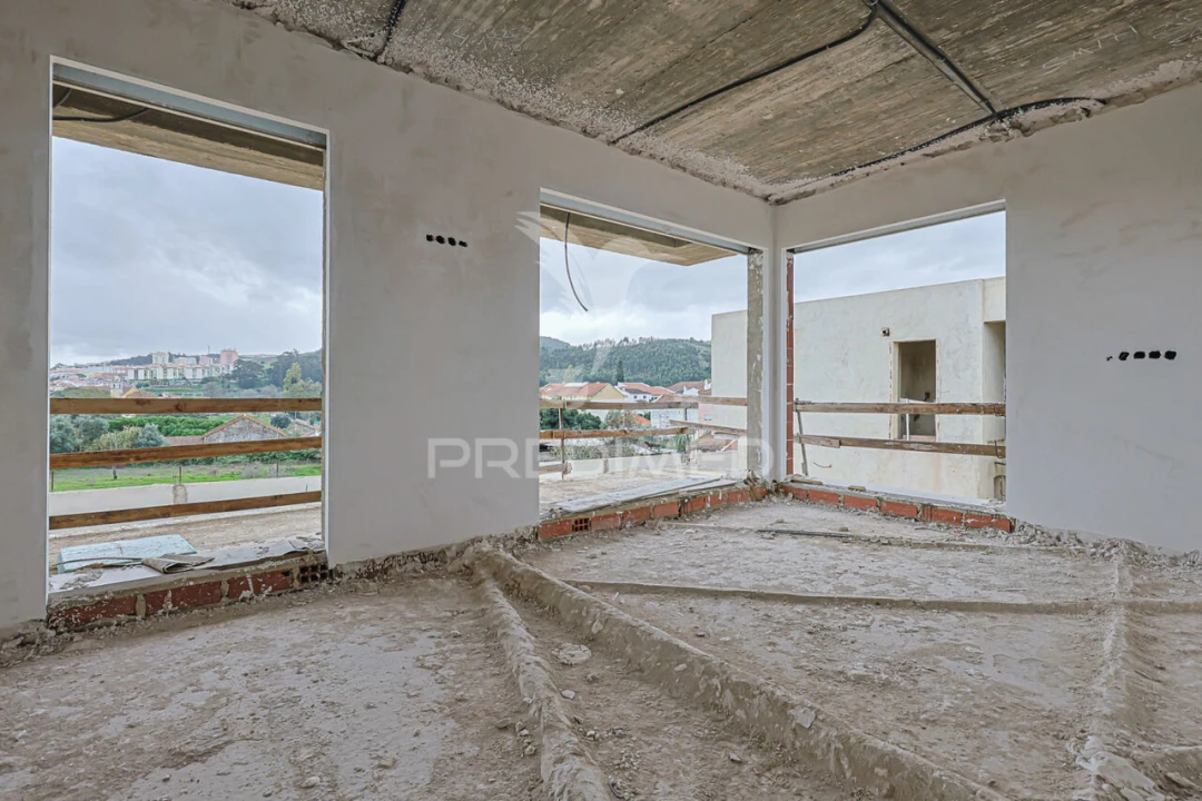 Moradia T5 para Venda em Loures Foto 33