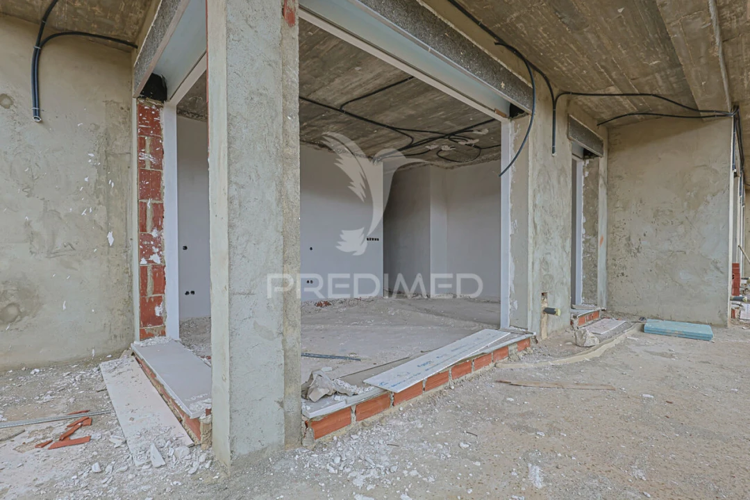 Moradia T5 para Venda em Loures Foto 36