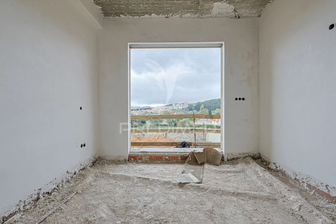 Moradia T5 para Venda em Loures Foto 26