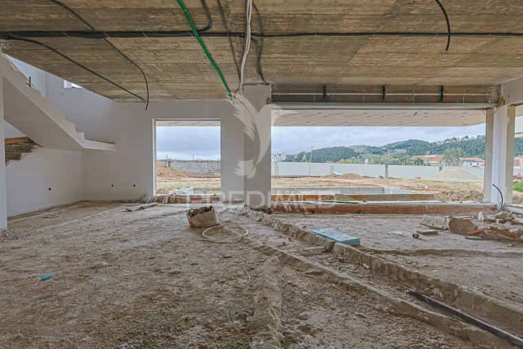 Moradia T5 para Venda em Loures Foto 19