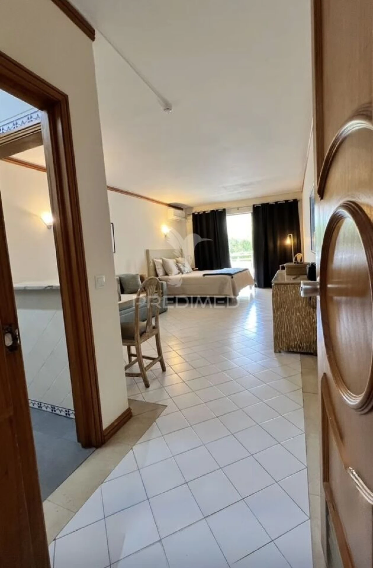 Negócio para Venda em Albufeira e Olhos de Água Foto 21