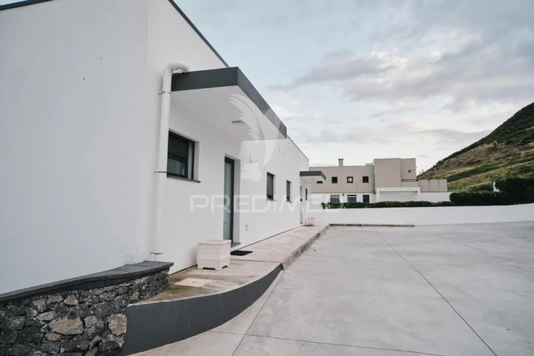 Prédio para Venda em Velas (São Jorge) Foto 2