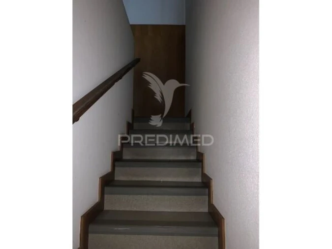 Loja para Venda em Santa Maria de Lamas Foto 9