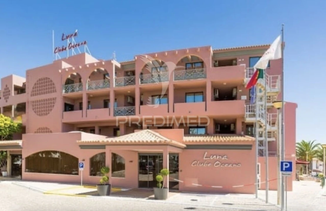 Negócio para Venda em Albufeira e Olhos de Água Foto 1