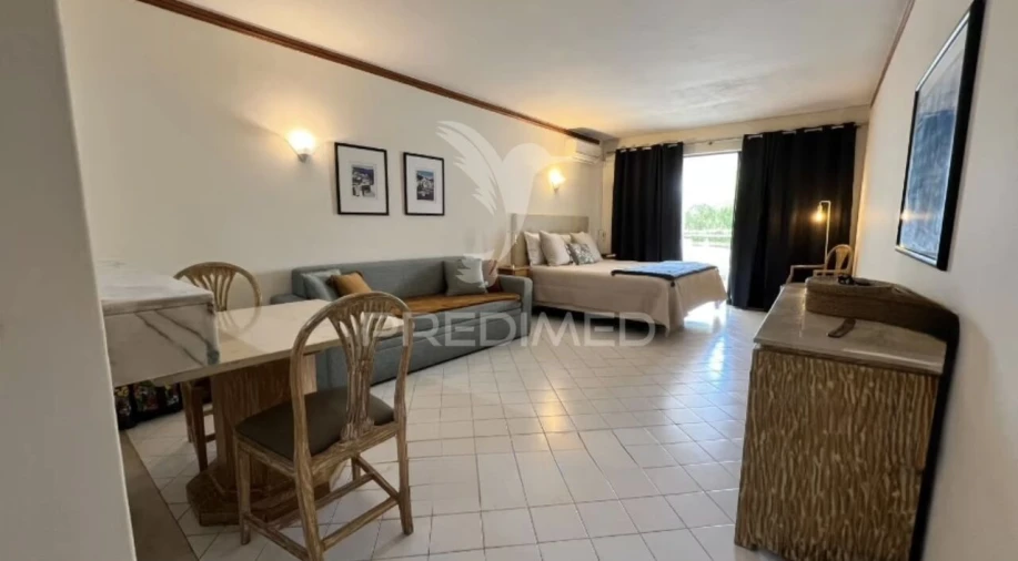 Negócio para Venda em Albufeira e Olhos de Água Foto 22