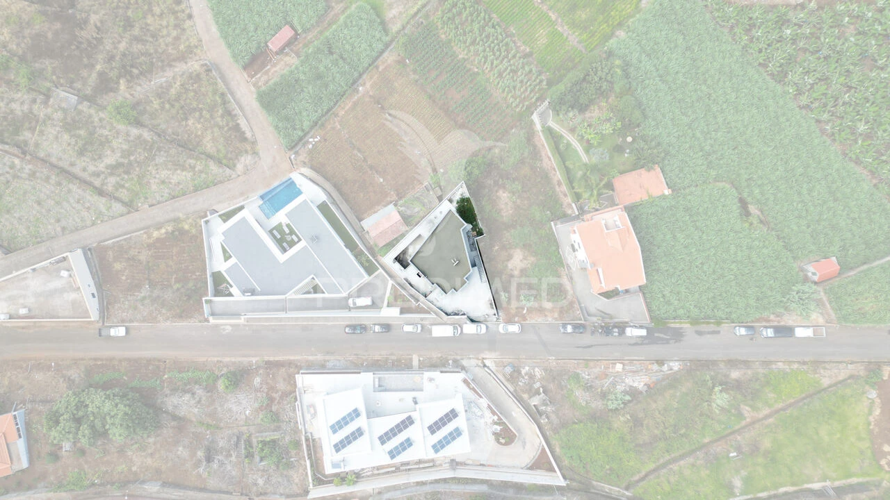 Moradia T3 para Venda em Canhas Foto 13