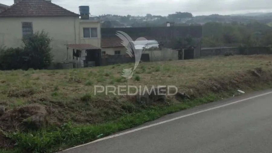 Terreno para Venda em Fiães