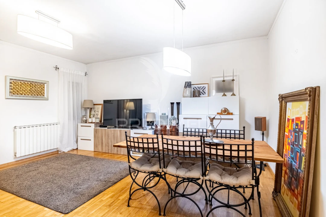 Apartamento T3 para Venda em São Domingos de Benfica Foto 6