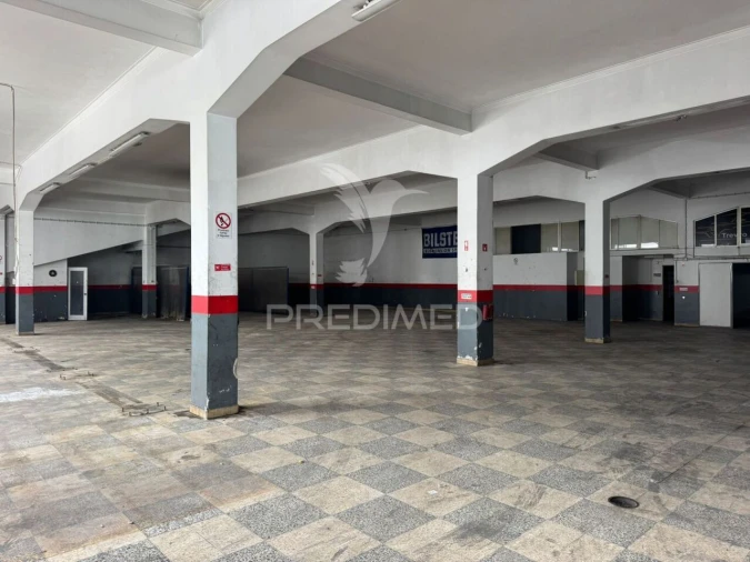 Armazém para Venda em Amora Foto 8