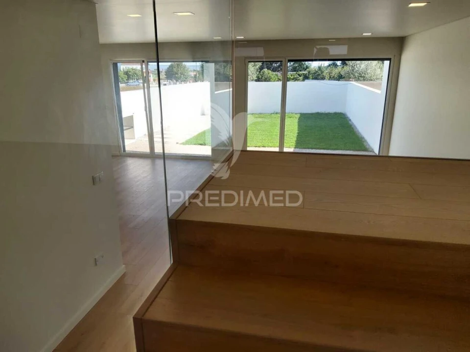 Moradia T4 para Venda em Nossa Sra de Fatima Foto 34