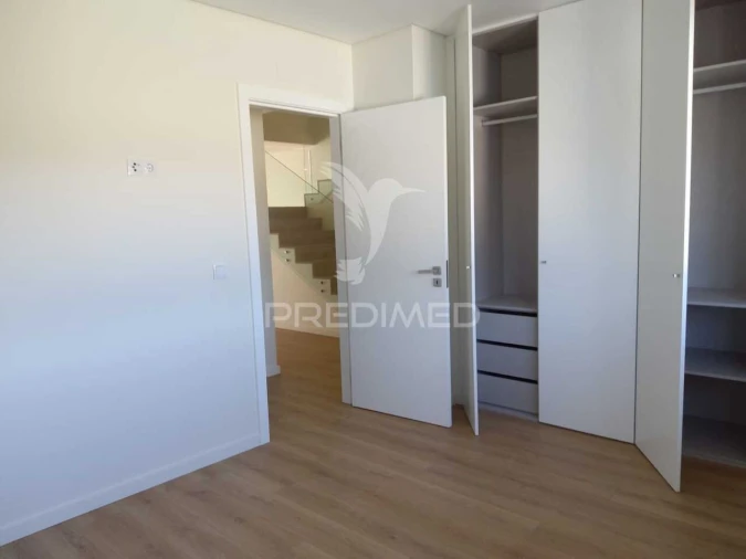 Moradia T4 para Venda em Nossa Sra de Fatima Foto 38