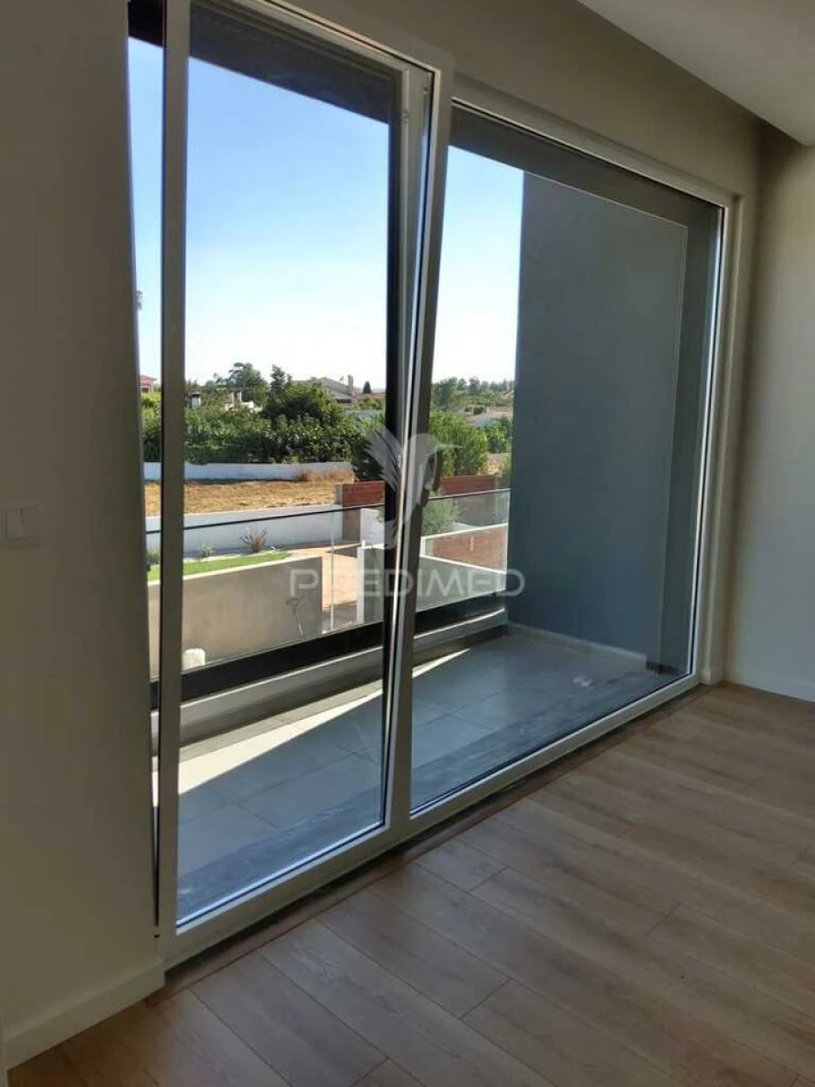 Moradia T4 para Venda em Nossa Sra de Fatima Foto 27