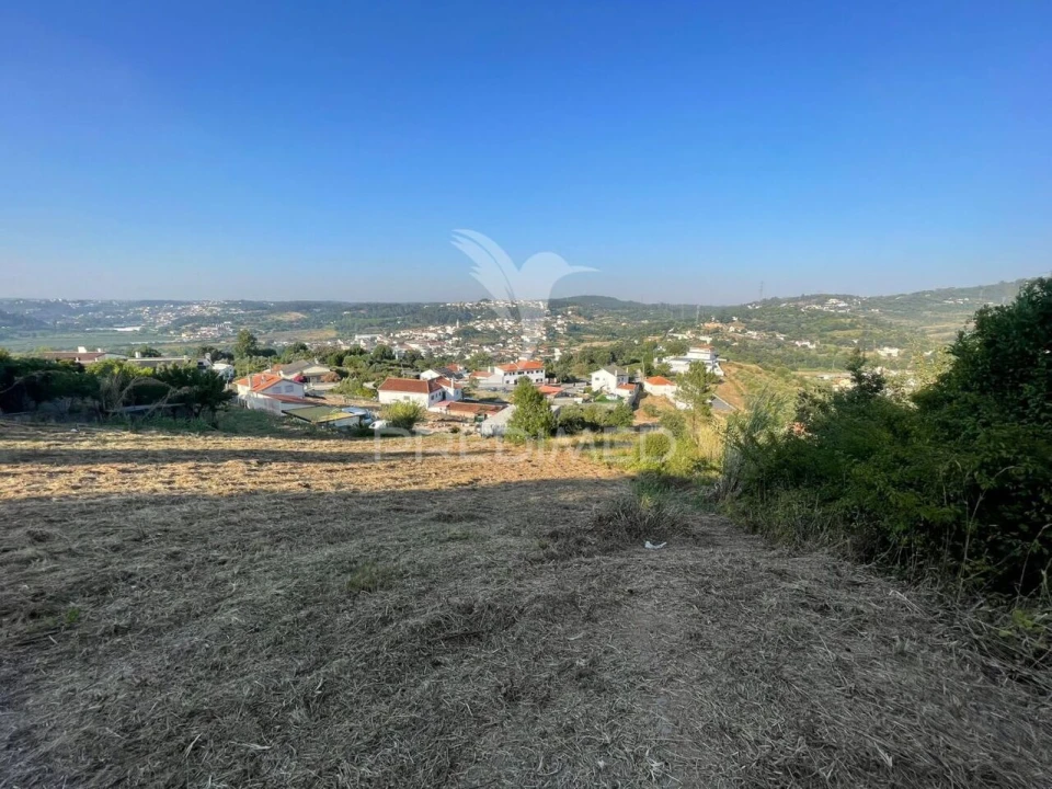 Terreno para Venda em Leiria, Pousos, Barreira e Cortes Foto 3