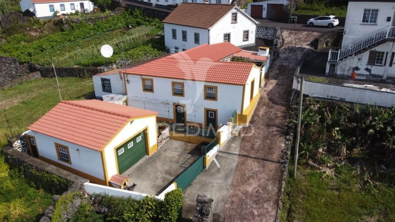 Moradia T2 para Venda em Ribeira Seca Foto 1