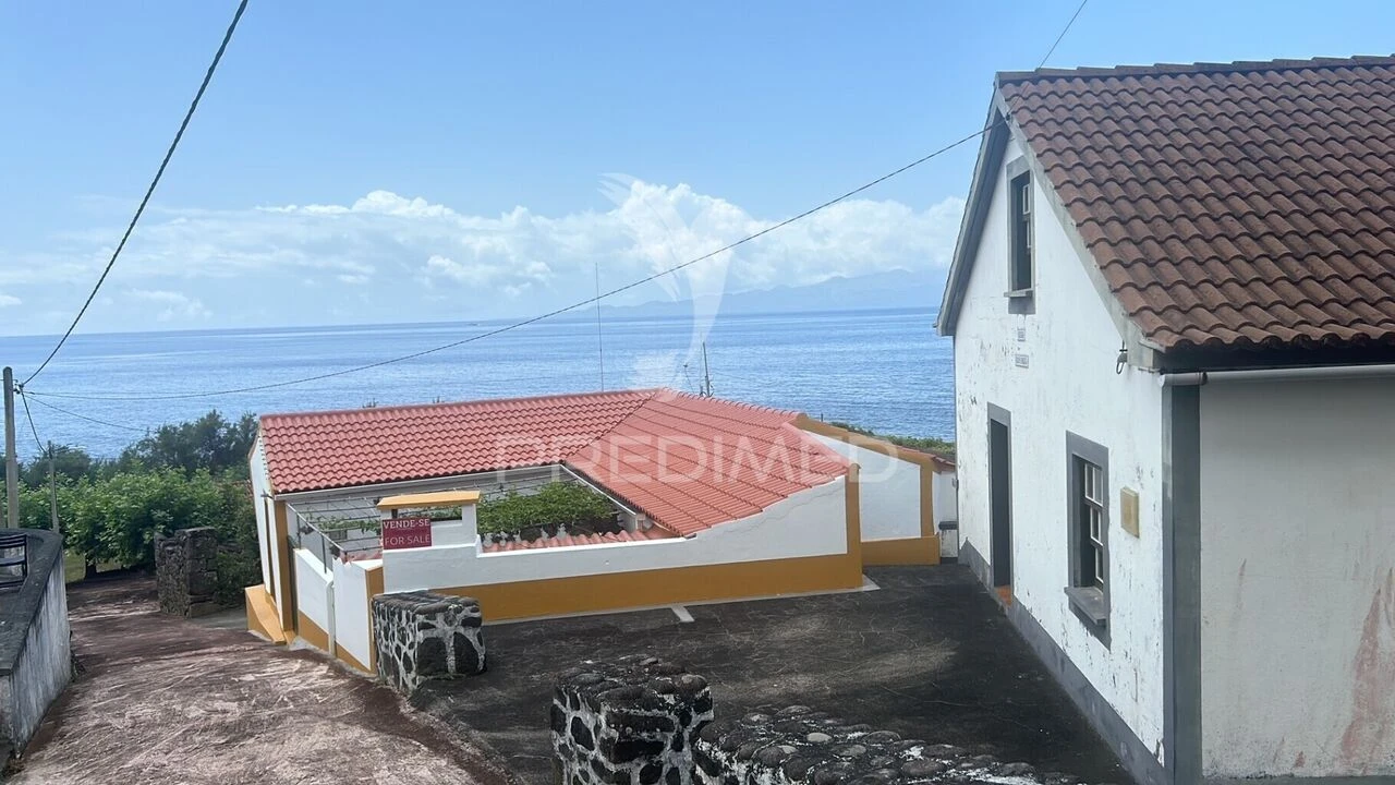 Moradia T2 para Venda em Ribeira Seca Foto 3