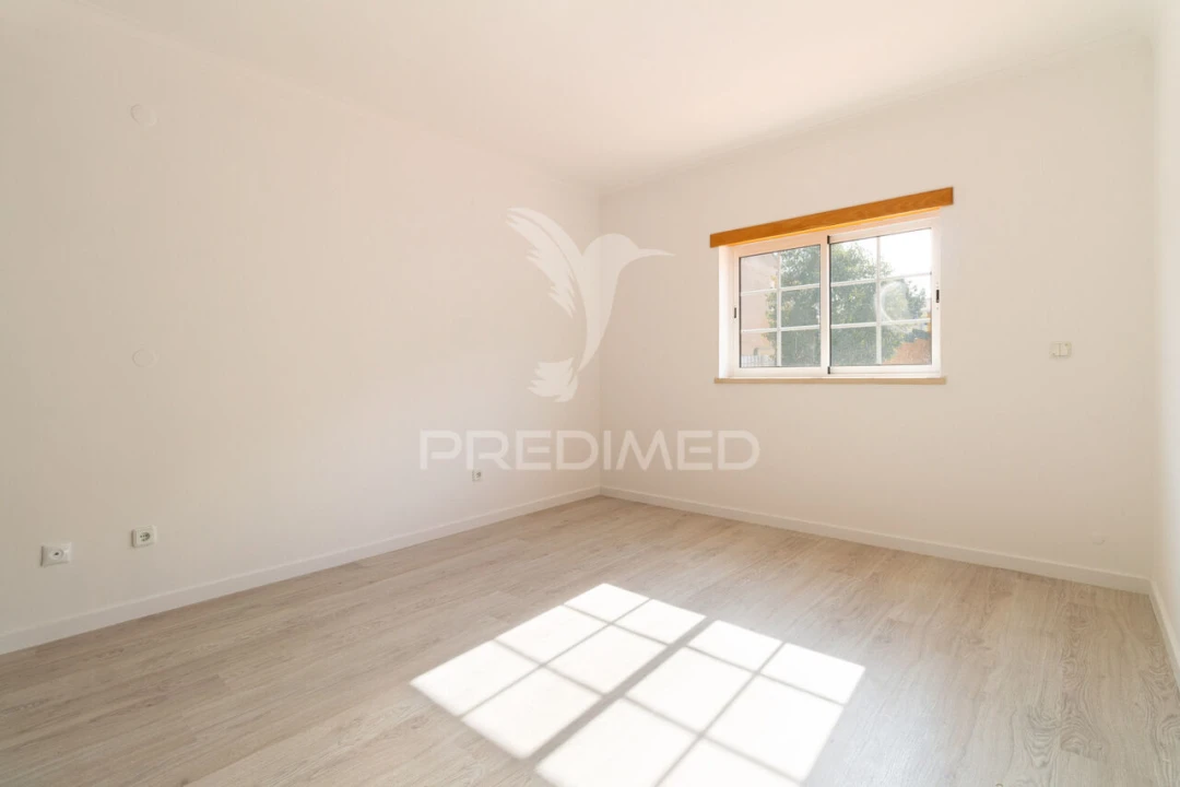 Moradia T4 para Venda em Palmela Foto 29