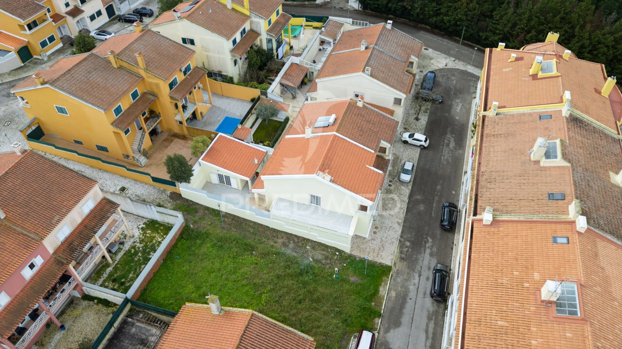 Moradia T4 para Venda em Palmela Foto 39