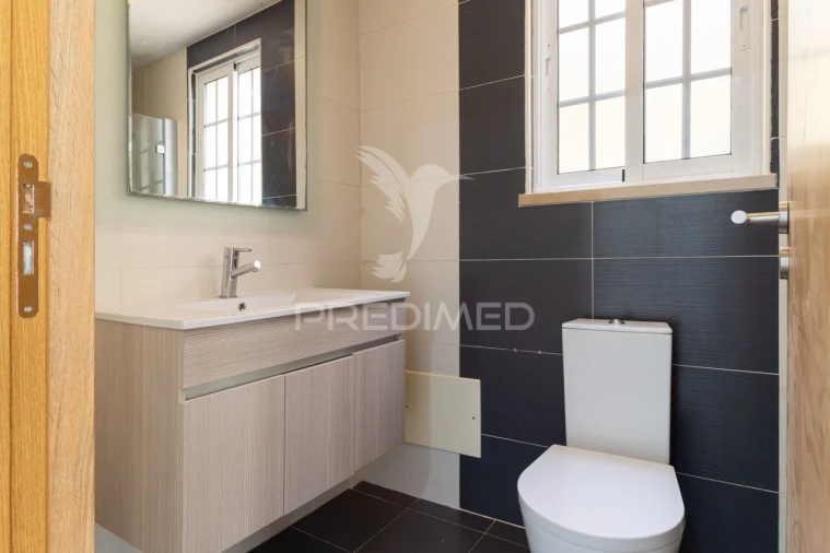 Moradia T4 para Venda em Palmela Foto 36