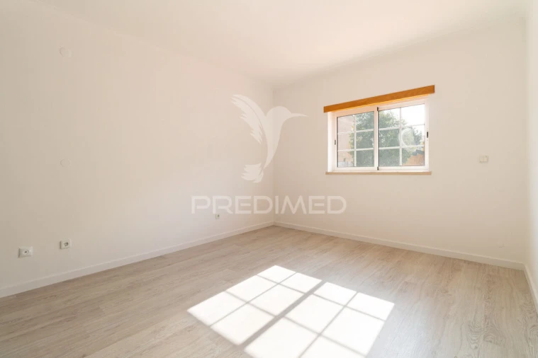 Moradia T4 para Venda em Palmela Foto 29