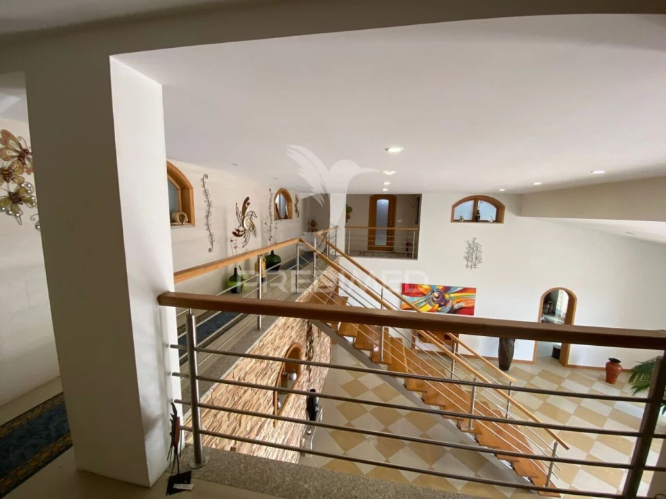 Moradia T4 para Venda em Requeixo, Nossa Senhora de Fátima e Nariz Foto 4