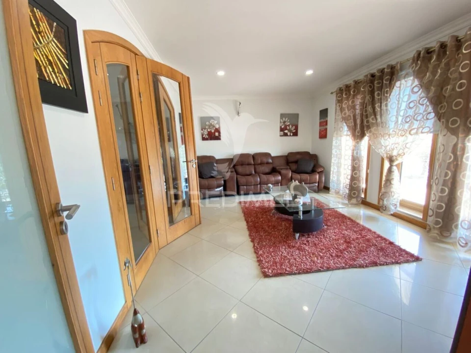 Moradia T4 para Venda em Requeixo, Nossa Senhora de Fátima e Nariz Foto 10