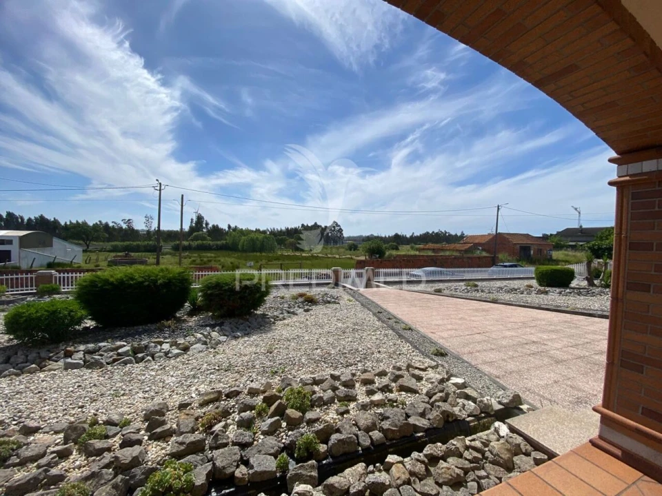 Moradia T4 para Venda em Requeixo, Nossa Senhora de Fátima e Nariz Foto 38