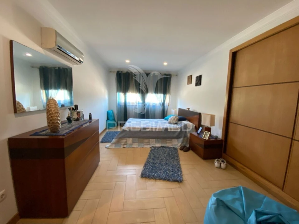 Moradia T4 para Venda em Requeixo, Nossa Senhora de Fátima e Nariz Foto 24