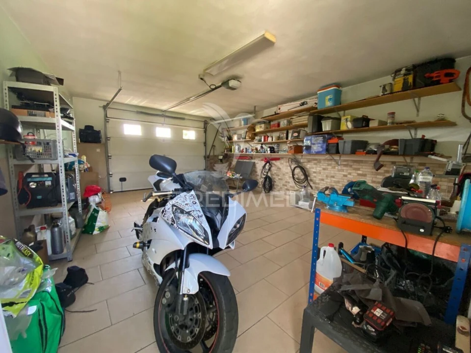 Moradia T4 para Venda em Requeixo, Nossa Senhora de Fátima e Nariz Foto 36