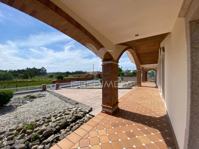 Moradia T4 para Venda em Requeixo, Nossa Senhora de Fátima e Nariz Foto 37