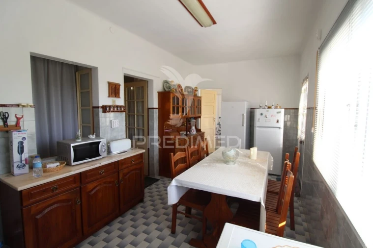 Moradia T3 para Venda em Pernes Foto 8