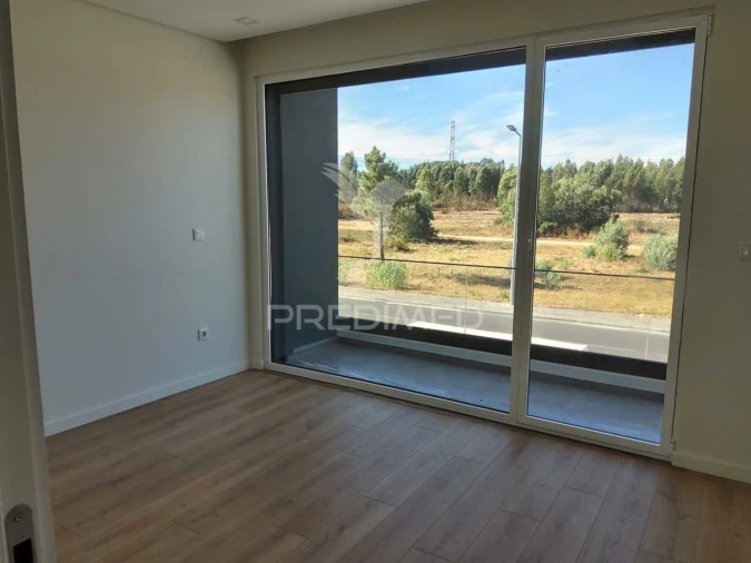 Moradia T4 para Venda em Nossa Sra de Fatima Foto 28