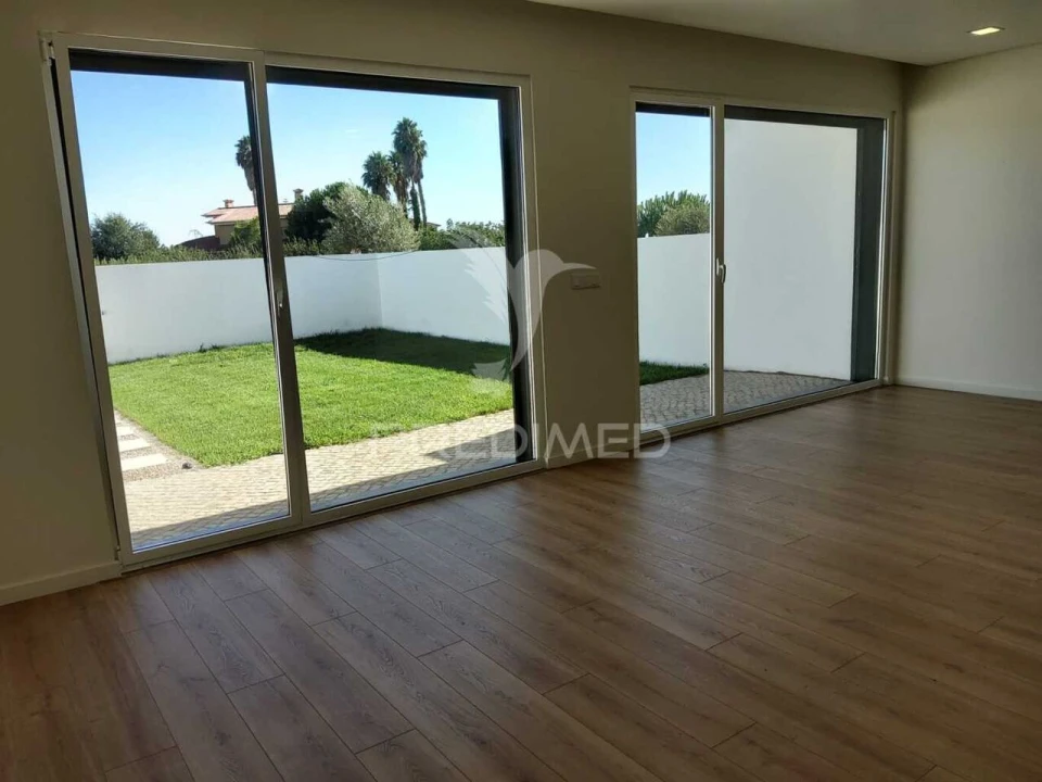 Moradia T4 para Venda em Nossa Sra de Fatima Foto 29