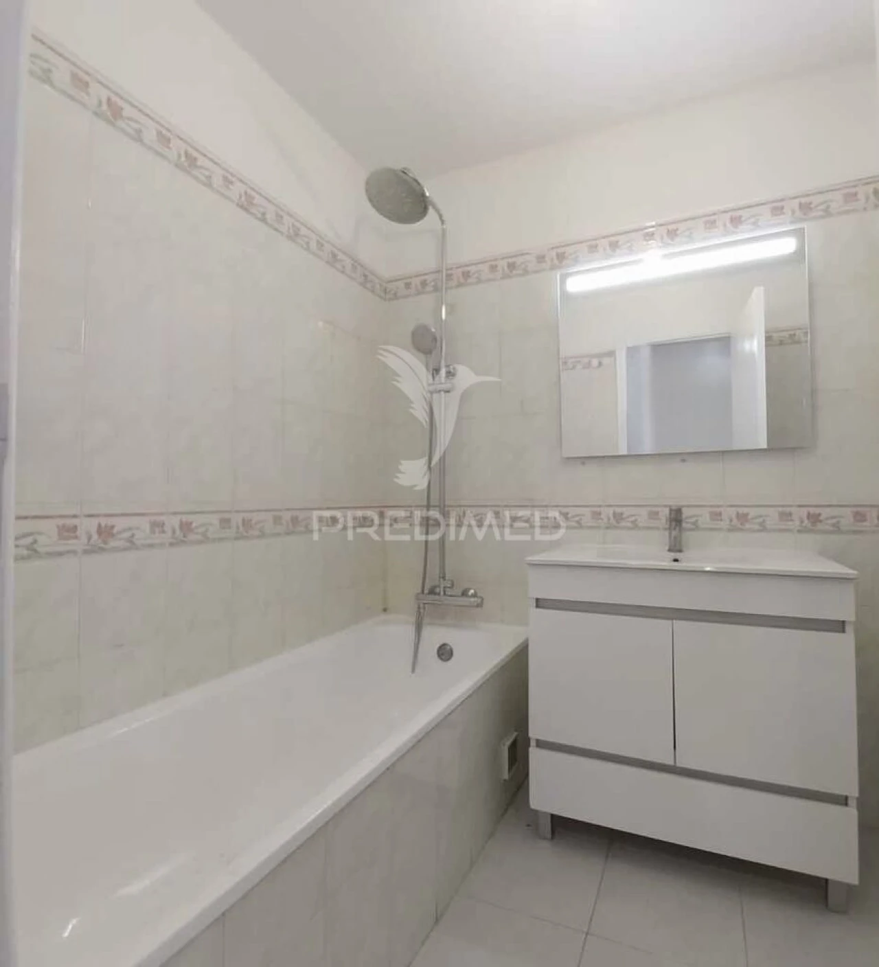 Apartamento T2 para Venda em Algueirão-Mem Martins Foto 40