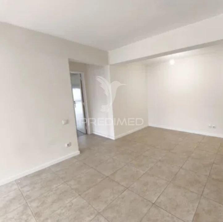 Apartamento T2 para Venda em Algueirão-Mem Martins Foto 27