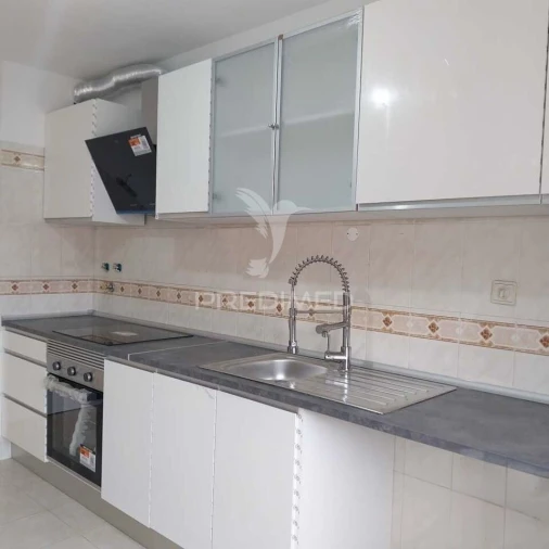 Apartamento T2 para Venda em Algueirão-Mem Martins Foto 12