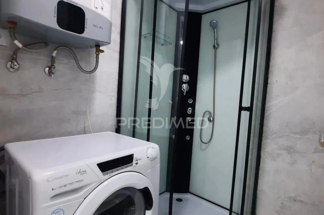 Apartamento T1 para Venda em Corroios Foto 7