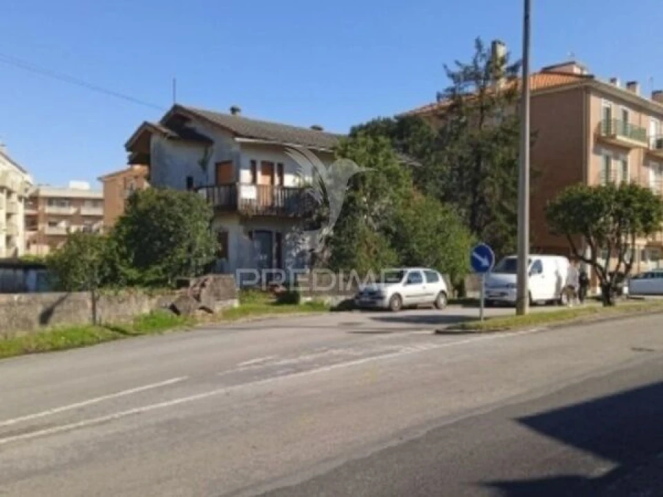 Moradia T4 para Venda em Albergaria-A-Velha e Valmaior Foto 6