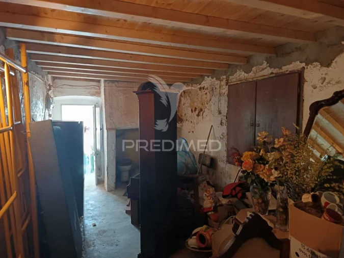 Moradia T1 para Venda em Caia, São Pedro e Alcáçova Foto 3