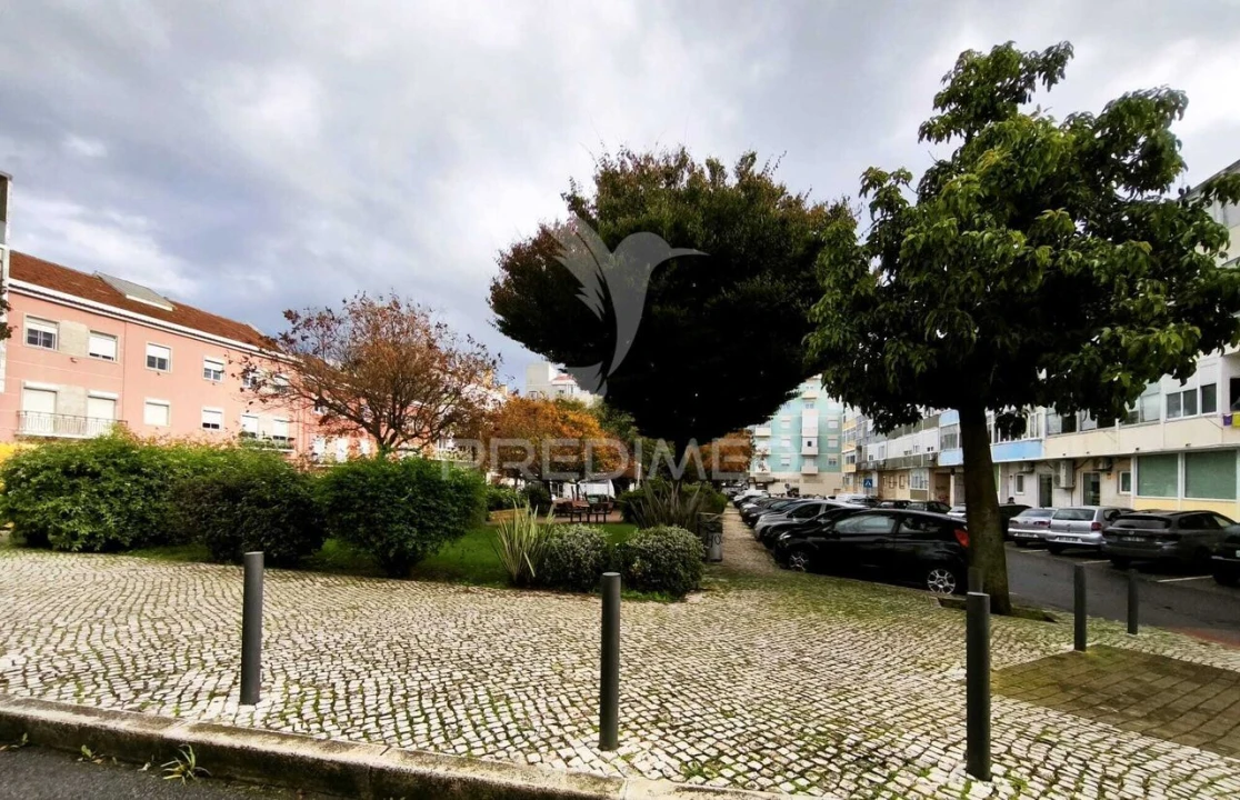 Apartamento T2 para Venda em Águas Livres Foto 22