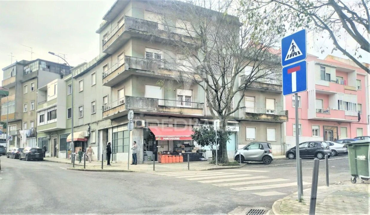 Loja para Venda em Águas Livres Foto 17