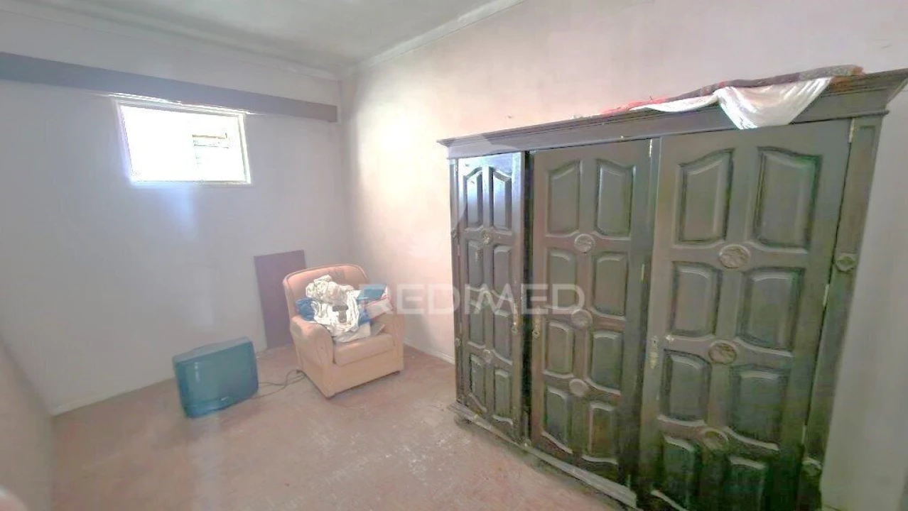Apartamento T2 para Venda em Vila Franca de Xira Foto 17