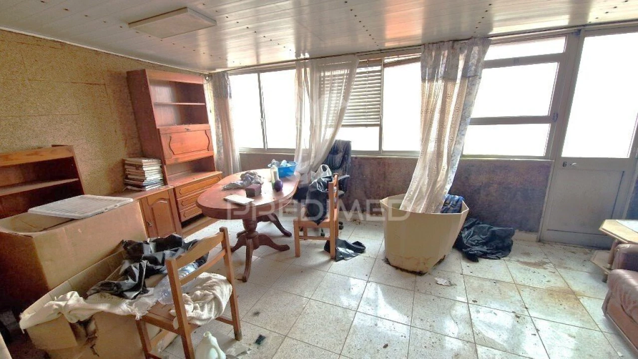 Apartamento T2 para Venda em Vila Franca de Xira Foto 4