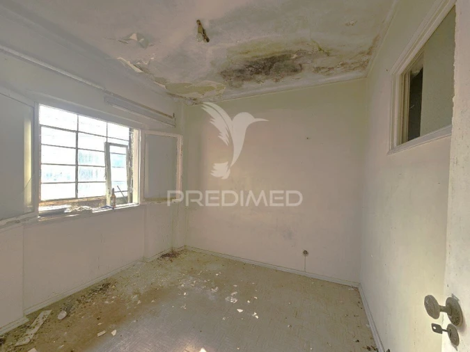 Apartamento T2 para Venda em Vila Franca de Xira Foto 29